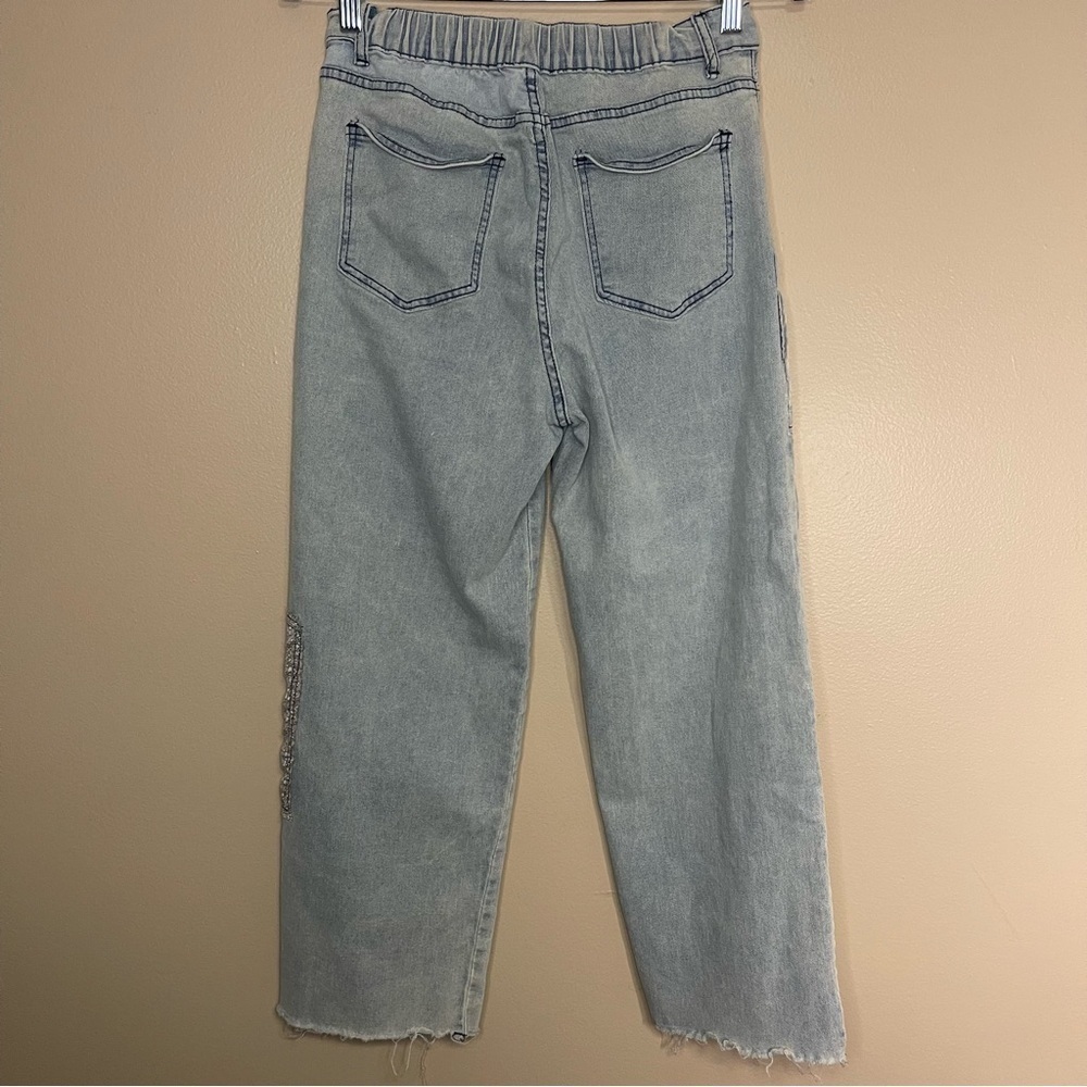 Vintage-inspired patchwork jeans by Polagram in a light wash denim. size M - Picture 5 of 7